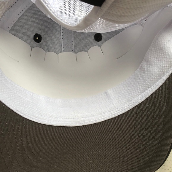 Set of 2 Hats & Adidas Pullover Sweatshirt Top NWT - Picture 6 of 7